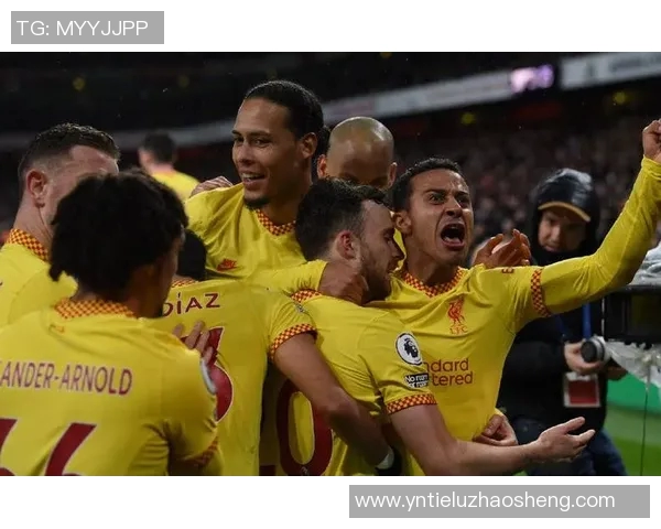 杭州羽毛球队战术引发热议球迷与专家观点交锋探讨未来发展方向 杭州羽毛球队战术引发热议球迷与专家观点交锋探讨未来发展方向