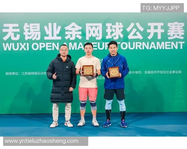 深圳网球队的默契配合与战术分析揭示网球竞技的魅力与挑战 深圳网球队的默契配合与战术分析揭示网球竞技的魅力与挑战