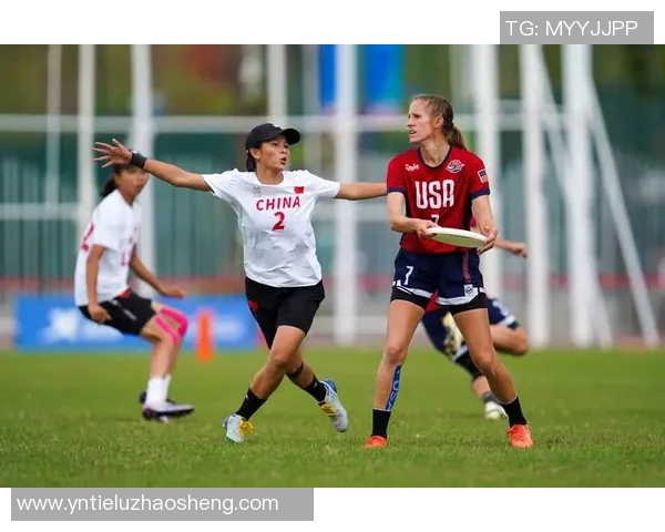 成都飞盘队边路渗透战术解析与实战应用探讨 成都飞盘队边路渗透战术解析与实战应用探讨