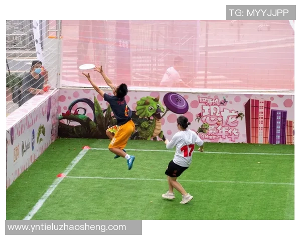 广州飞盘队中路突破新战术解析引领竞技潮流的变革之路 广州飞盘队中路突破新战术解析引领竞技潮流的变革之路