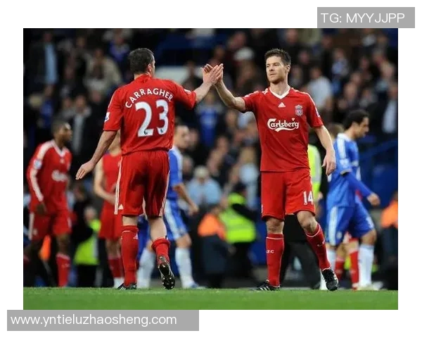 40号黑人足球明星的传奇之路与场上风采的深度解析