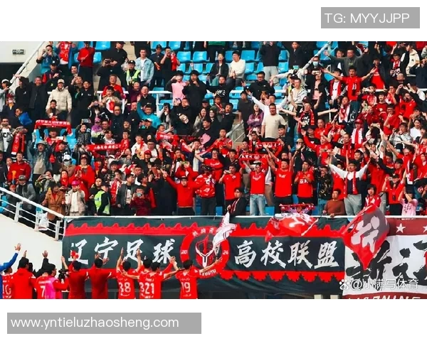 南京足球队状态飙升创历史新高引发球迷热议与期待 南京足球队状态飙升创历史新高引发球迷热议与期待